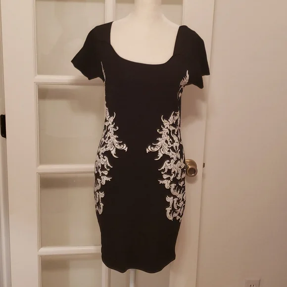 frank lyman dresses fall 2017 78289 main image 1